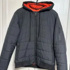 フード付きダウンジャケット ダウンジャケット
