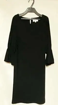 ミッシェルクラン ブラックワンピース