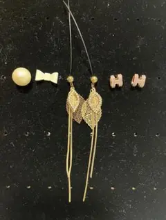 リーフモチーフ ゴールドロングピアス3点