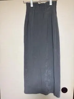 LILLIAN CARATグレー タイトスカート スリット入り