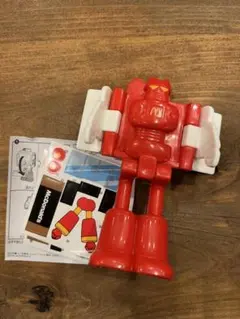 ハッピーセット　クレヨンしんちゃん　カンタムロボ