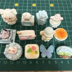 デコパーツ　プラパーツ　12個
