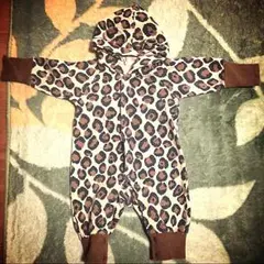 ☆ヒョウ柄ロンパース☆60-70
