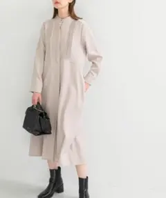 ピンタックストレートワンピース URBAN RESEARCH ROSSOのサムネイル