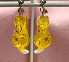 かとちのハンドメイド❣️猫ちゃんピアス！