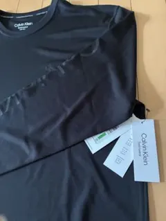 Calvin Klein Swimwear ラッシュガード 長袖 ブラック