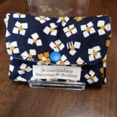 【ハンドメイド】ミニ財布 コンパクト財布 花柄 ネイビー　アコーディオン型ポーチ