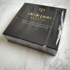 クレドポーボーテ　プードルコンパクトエサンシエルn