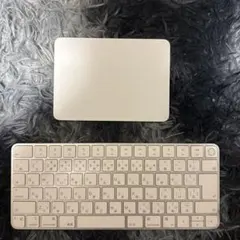 Apple Magic Keyboard Magic Trackpadのサムネイル