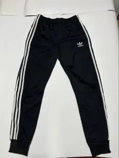 adidas ブラックジャージパンツ　XSサイズ