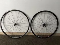 美品 カーボンホイール DURA-ACE C36 前後1350g - メルカリ
