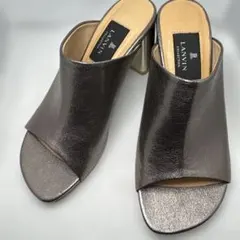LANVIN メタリックグレー サンダル23.0cm ヒール6.0cmのサムネイル