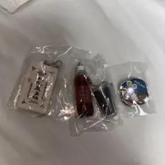 ミニチュア北海道 ガチャガチャ札幌農学校コアップガラナ ピンバッジ ハローキティ