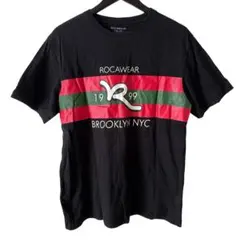 ROCAWEAR ロカウェア ロゴプリントブラック半袖Tシャツ トップス