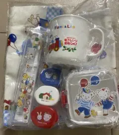☆新品未開封☆ファミリア コップミニケース・容器セット歯ブラシナプキン袋