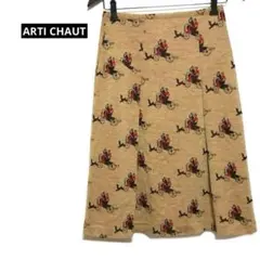 ARTI CHAUT reset タックスカート　M サイズ　日本製　ひざ丈のサムネイル