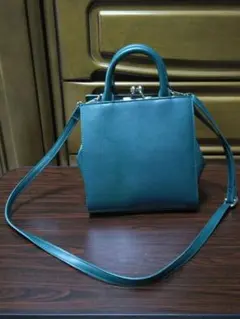 AZUL BY MOUSSY がま口 ショルダーバッグのサムネイル