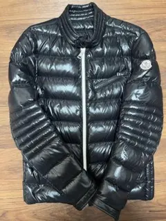 モンクレール　MONCLER BERRIAT