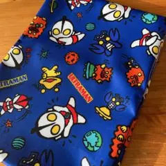 ウルトラマン　ラミネート生地