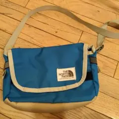 THE NORTH FACE ショルダーバッグ 青