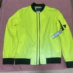 GUESS ネオンイエロー ジャケットのサムネイル