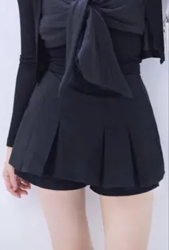 yilon LACE PLEATS PANTS SKIRT