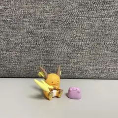 へんしんメタモン　ぬいぐるみ　マスコット　ライチュウ 未使用品】ポケモンセンター へんしんメタモン ライチュウ