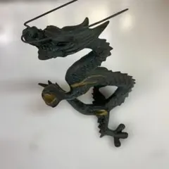 龍の置物