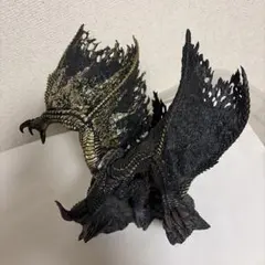 モンスターハンター　渾沌に呻くゴアマガラ　フィギュア　クリエイターズモデル