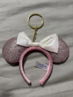 ディズニー　ピンク　カチューシャ　キーホルダー　ミニー