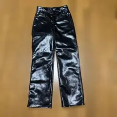 H&M フェイクレザーパンツ 試着のみ