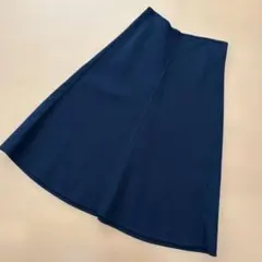 【美品】UNIQLO U ウール混 キレイに広がるフレアースカート ネイビー