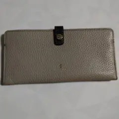 ペレボルサ　長財布