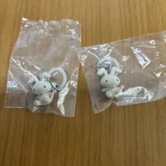 クレヨンしんちゃん　ねねちゃんうさぎ　めじるしアクセサリー