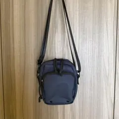 グローバルワーショルダーバッグ