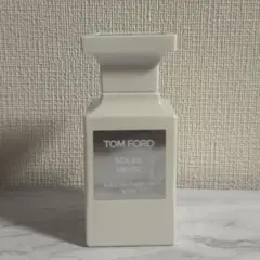 TOM FORD SOLEIL NEIGE 100ml 箱付 ほぼ満量 正規品 - メルカリ