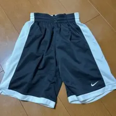 Nike バスケットボールパンツ リバーシブル ボーイズ140cm