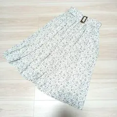 earth music＆ecology　ベルト付小花柄フレアスカート