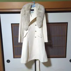 アイボリー ダブルブレスト 毛皮コート アンゴラ フォックスファー