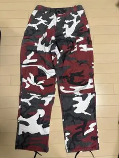 迷彩柄カーゴパンツ 赤・白・黒