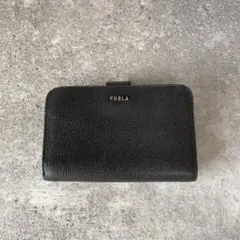 美品 FURLA バビロン 二つ折り財布 短財布 ブラック フィアーノレザーのサムネイル