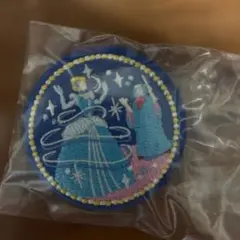 ディズニー刺繍缶バッチ　シンデレラ
