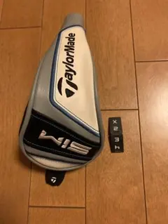 TaylorMade SIM ユーティリティ用ヘッドカバー
