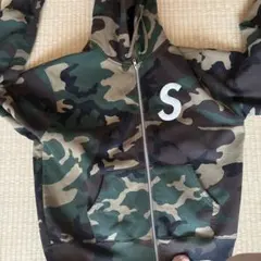 希少Sサイズ] Supreme Sロゴジップパーカー 迷彩 - メルカリ