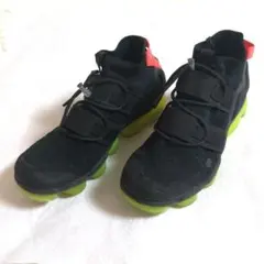 NIKE AIR VAPORMAX FLYKNIT スニーカー E015