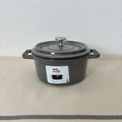 ストウブ　ココットラウンド　10cmのサムネイル