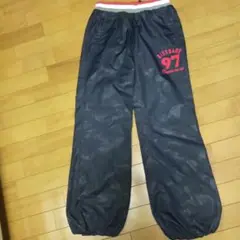 キスマークスポーツウェア・パンツ