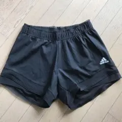 adidas 未使用ショートパンツOT