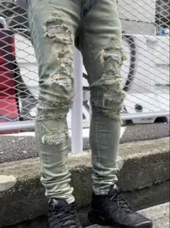 ミニマルラインストーンデニムサイズ29