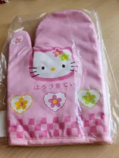 新品①サンリオ…ハローキティ 鍋つかみ ピンク色　未使用　レア商品